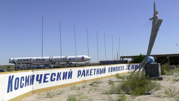 Украина возобновляет сотрудничество с Роскосмосом