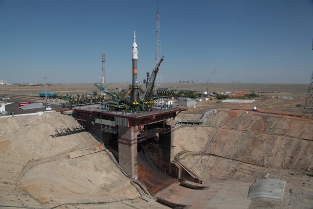 Ракета-носитель'Союз-ФГ с космическим аппаратом'Союз-ТМА на стартовой площадке